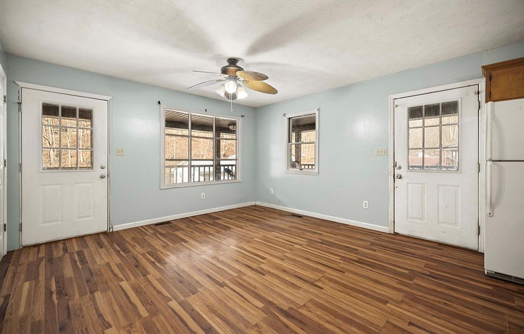 50 John Mullins Cemetery Rd Vicco, KY 41773 - Thumbnail 5