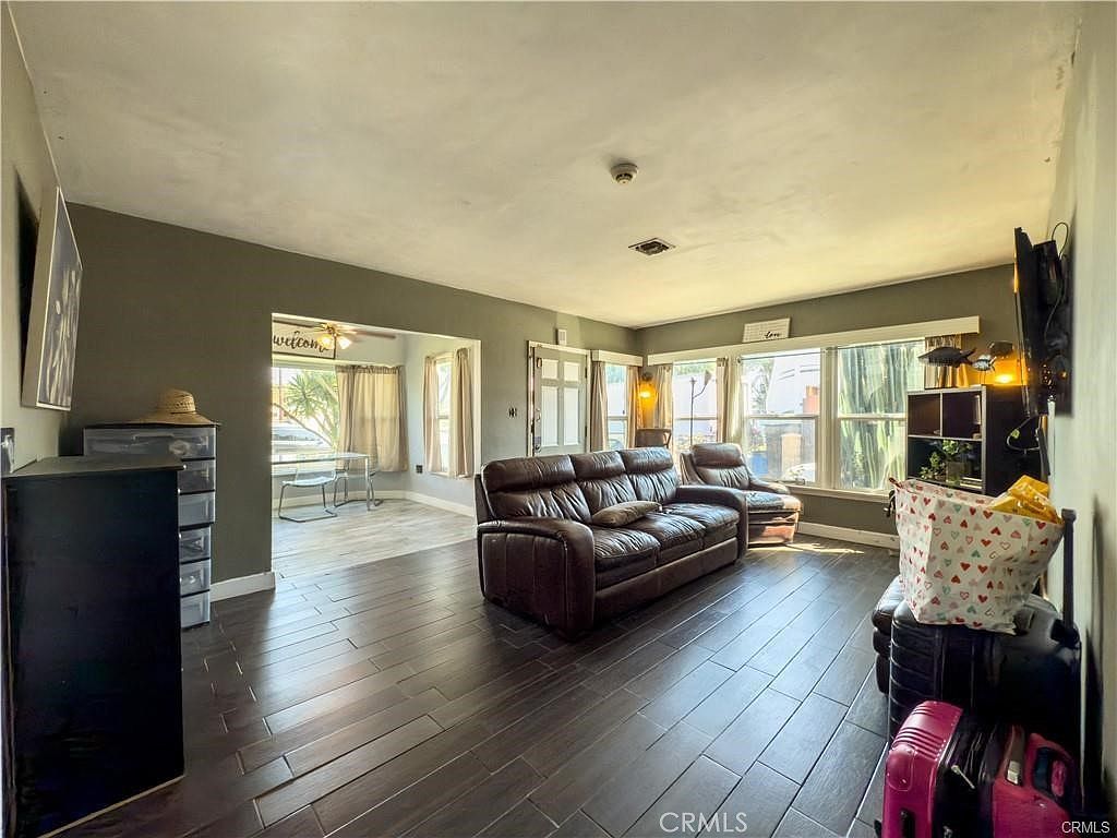 4810 E San Luis St Compton, CA 90221 - Thumbnail 5