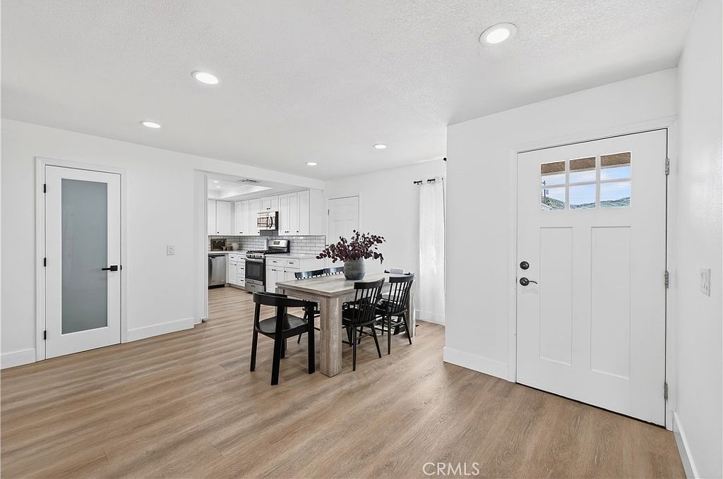 12671 Hollyglen Cir Riverside, CA 92503 - Thumbnail 5