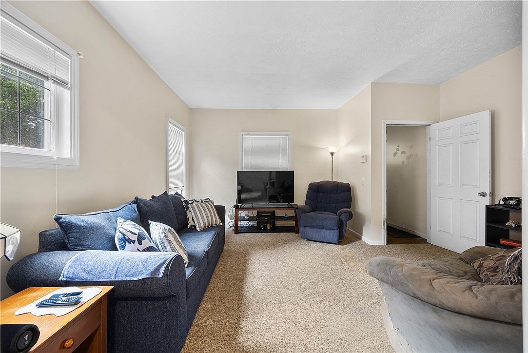 47 Atkinson St Rochester, NY 14608 - Thumbnail 5