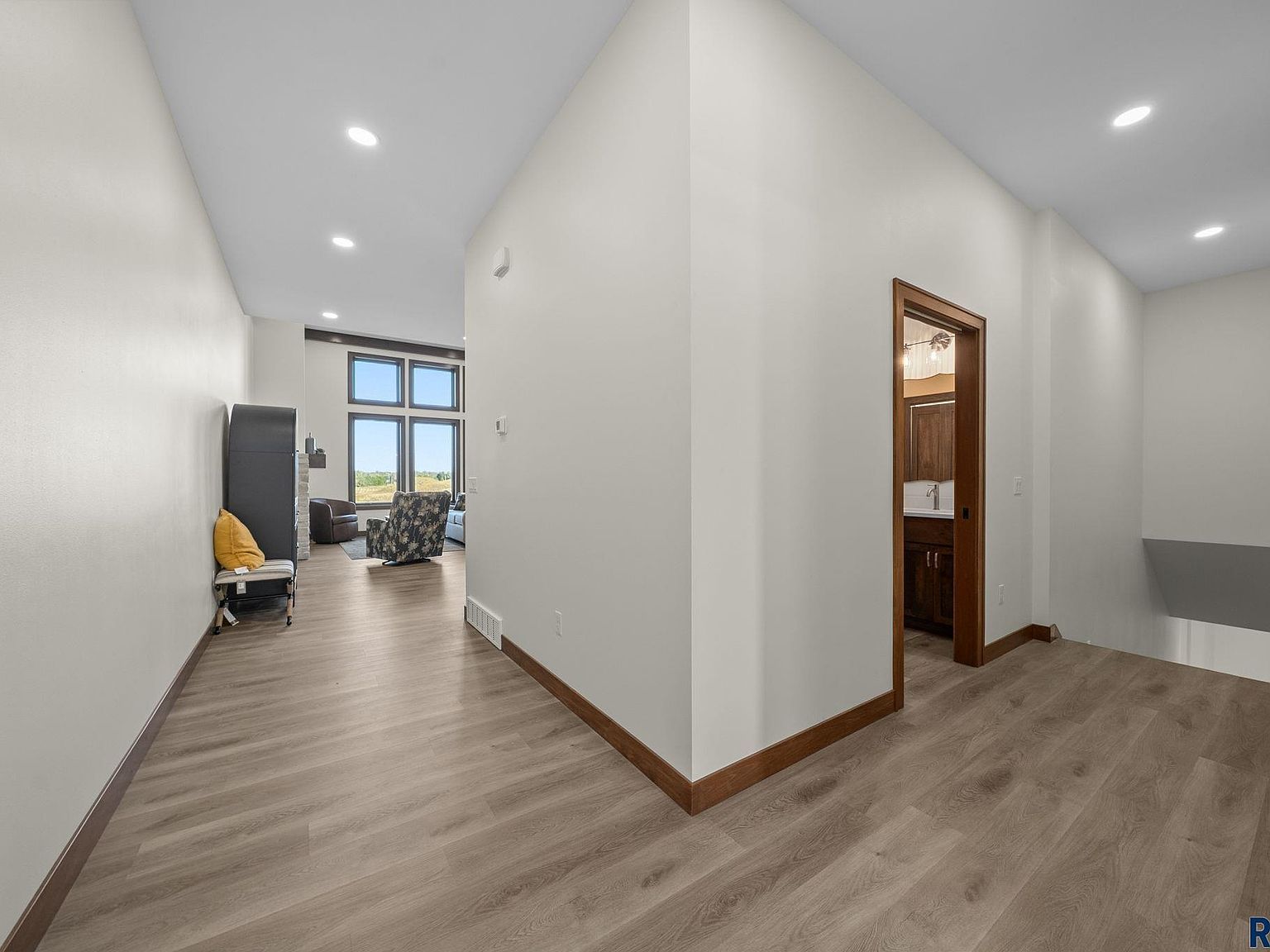 7806 E Bull Pine Trl Sioux Falls, SD 57110 - Thumbnail 5