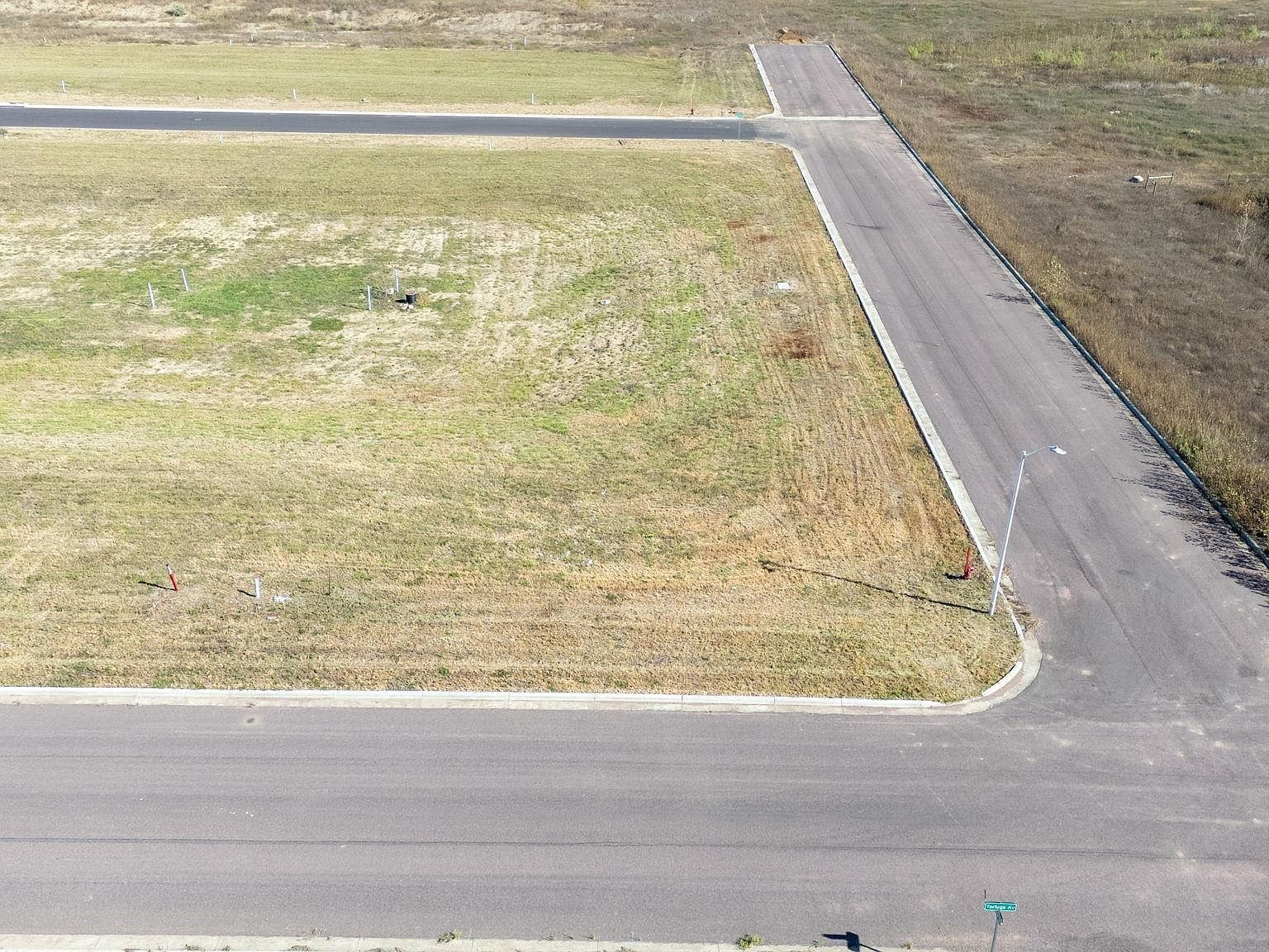 1012 Tortuga Ave Hartford, SD 57033 - Thumbnail 5