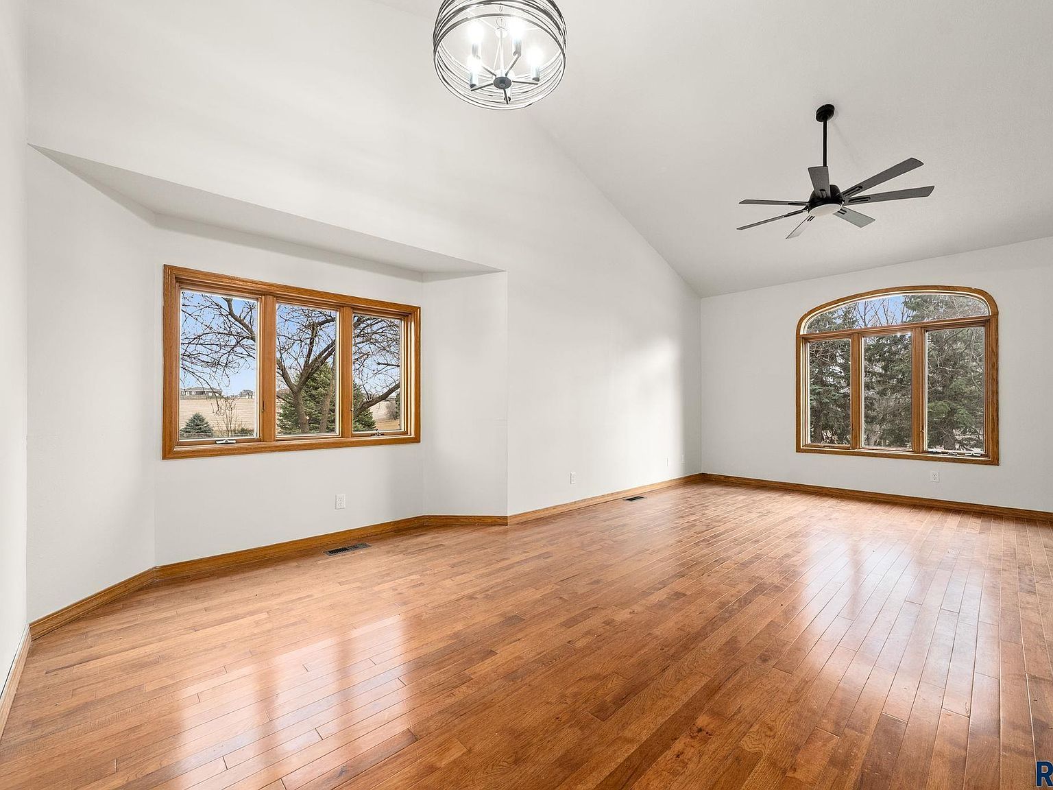 7604 E Palomino Rd Sioux Falls, SD 57110 - Thumbnail 5