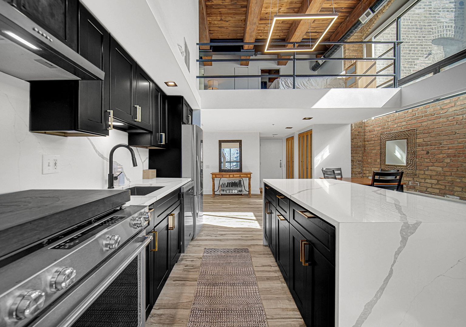 2614 N Clybourn Ave APT 102 Chicago, IL 60614 - Thumbnail 5