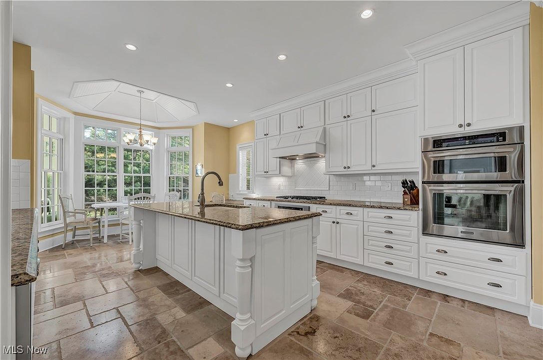 39470 Stillman Ln Willoughby, OH 44094 - Thumbnail 5