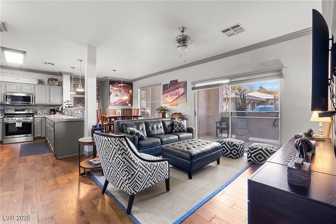 900 Domnus Ln APT 102 Las Vegas, NV 89144 - Thumbnail 5