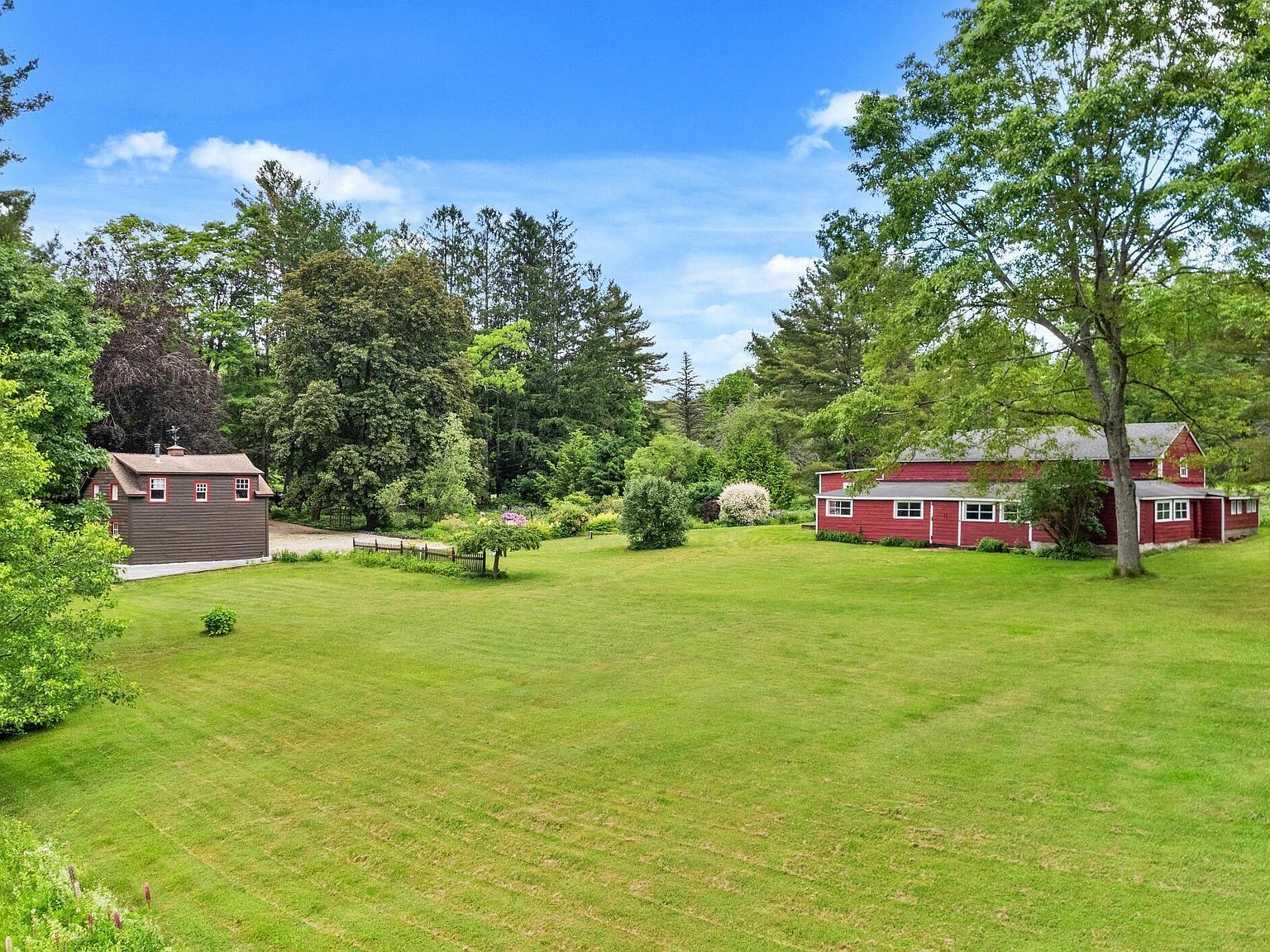 2507 State Rd Richmond, MA 01254 - Thumbnail 5