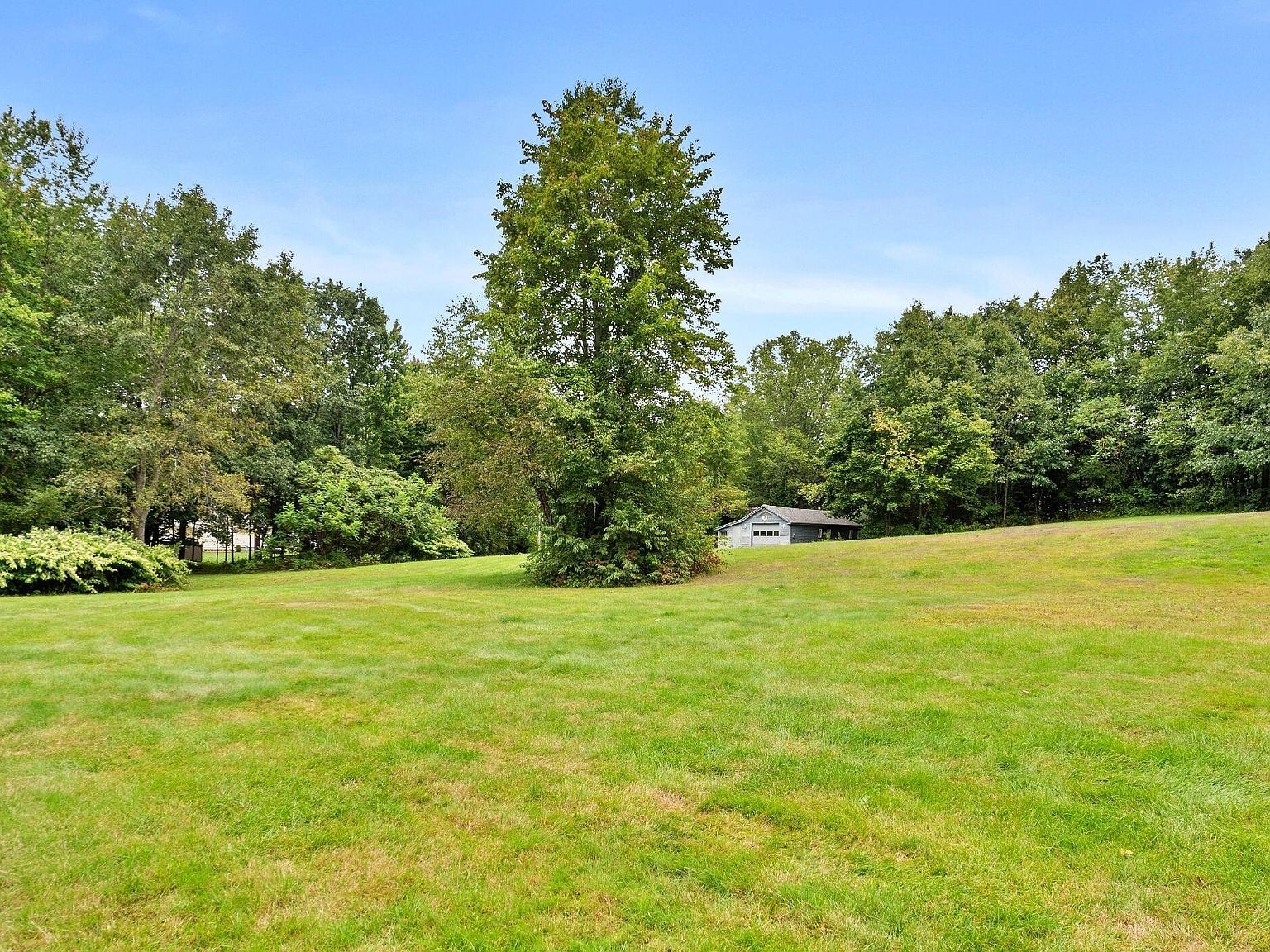 17 Kittredge Rd Pittsfield, MA 01201 - Thumbnail 5