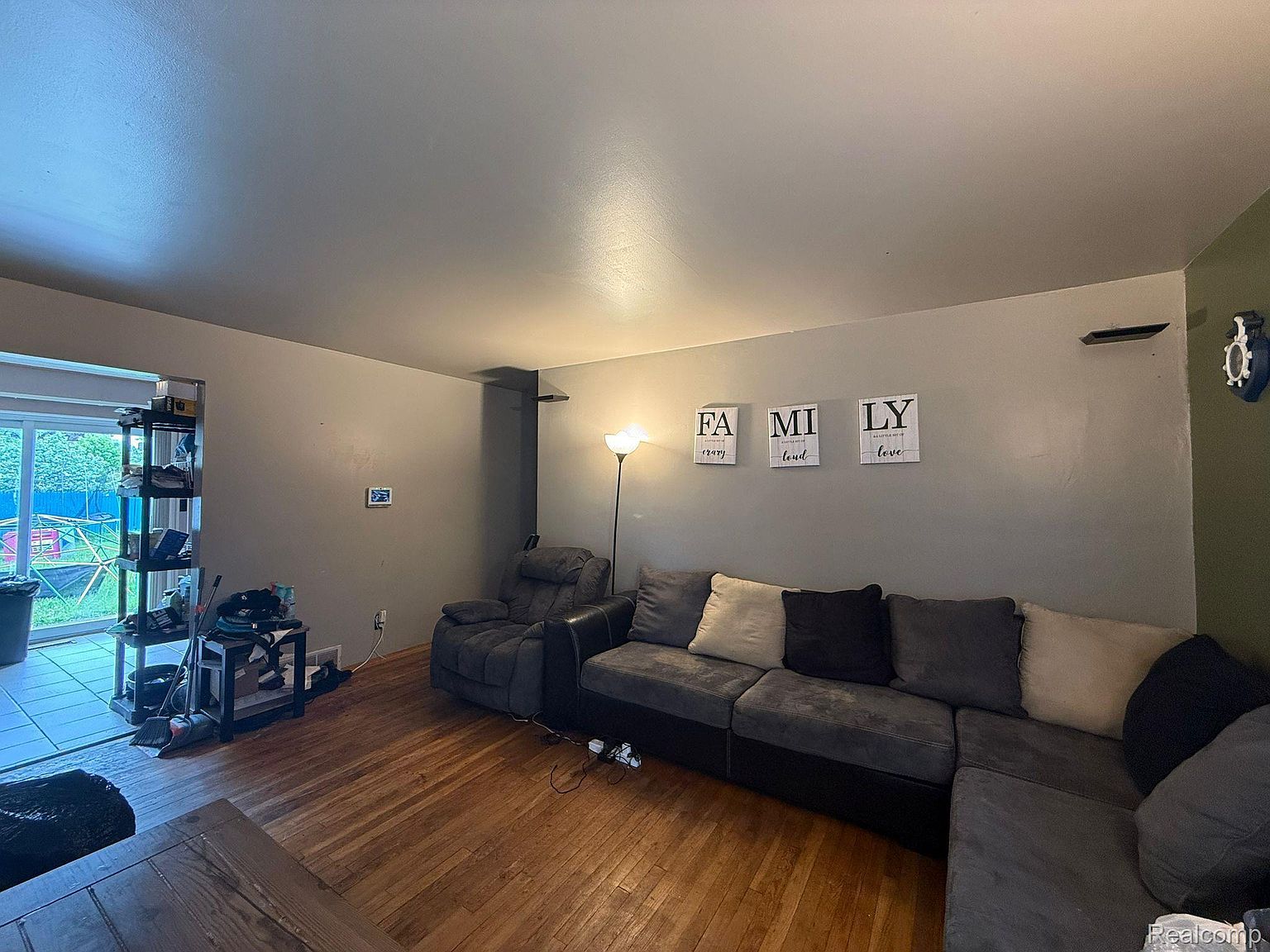 13420 Couwlier Ave Warren, MI 48089 - Thumbnail 5