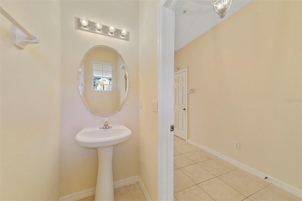 851 Assembly Ct Kissimmee, FL 34747 - Thumbnail 5