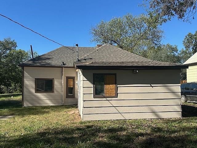 528 S 13th St Independence, KS 67301 - Thumbnail 5