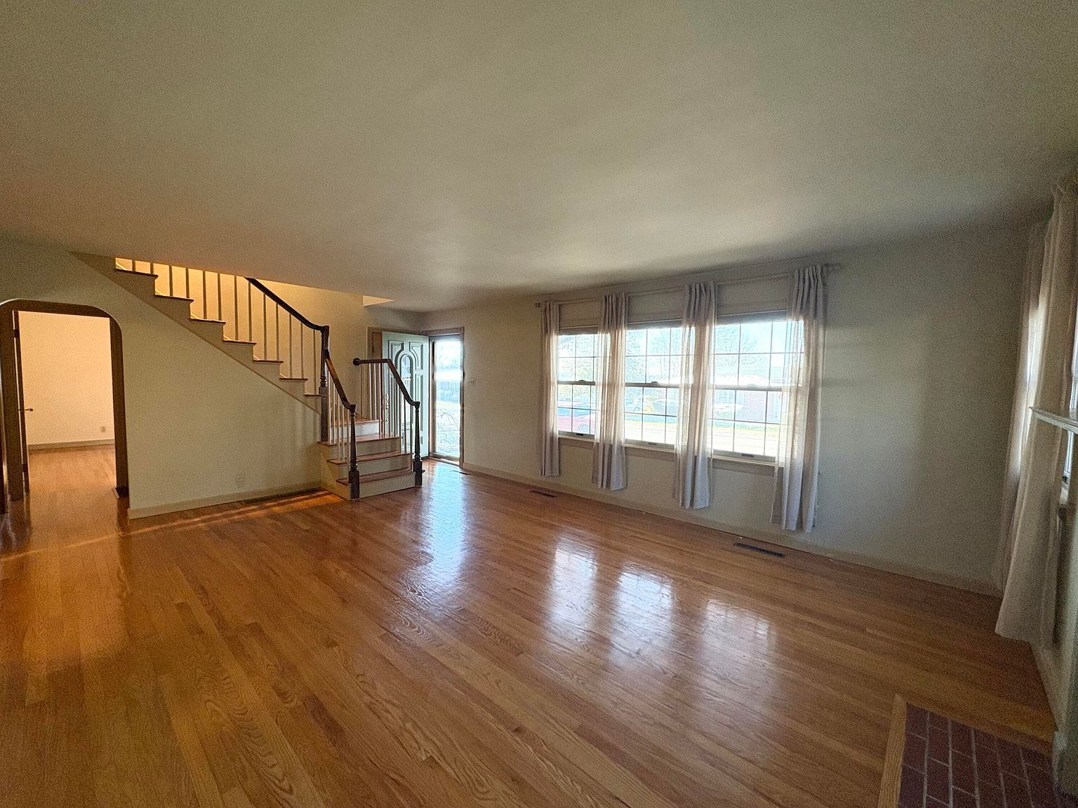 3030 Lynnwood Dr Paris, KY 40361 - Thumbnail 5