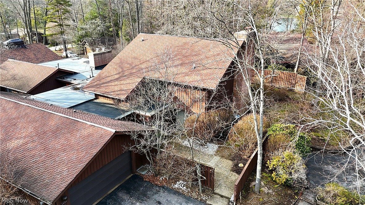 1939 Pine Dr Kent, OH 44240 - Thumbnail 5