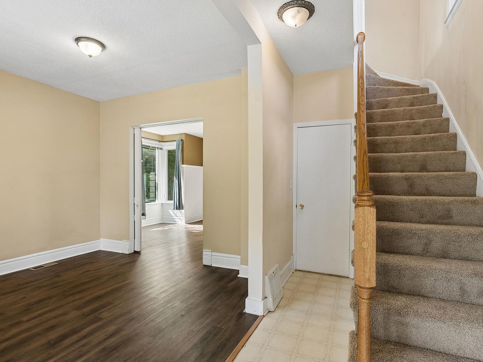 1145 Beech St Saint Paul, MN 55106 - Thumbnail 5