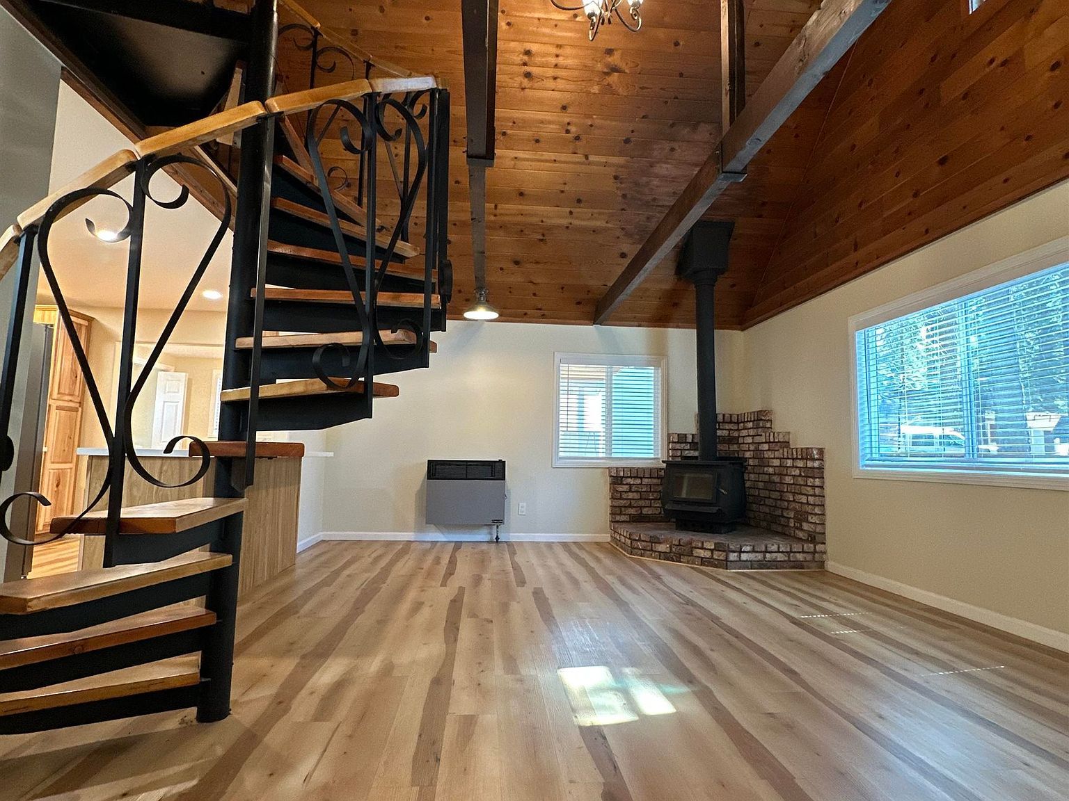 666-915 Spring Creek Dr Westwood, CA 96137 - Thumbnail 5