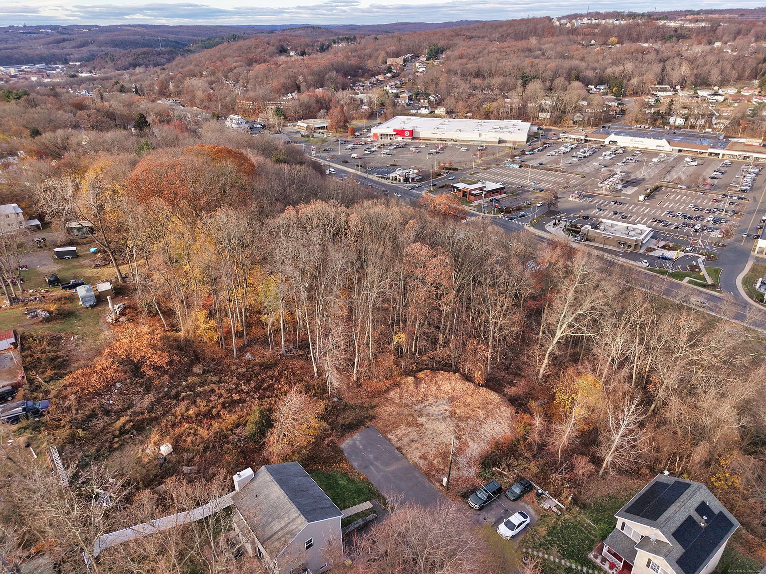 Lonsdale St Waterbury, CT 06704 - Thumbnail 5