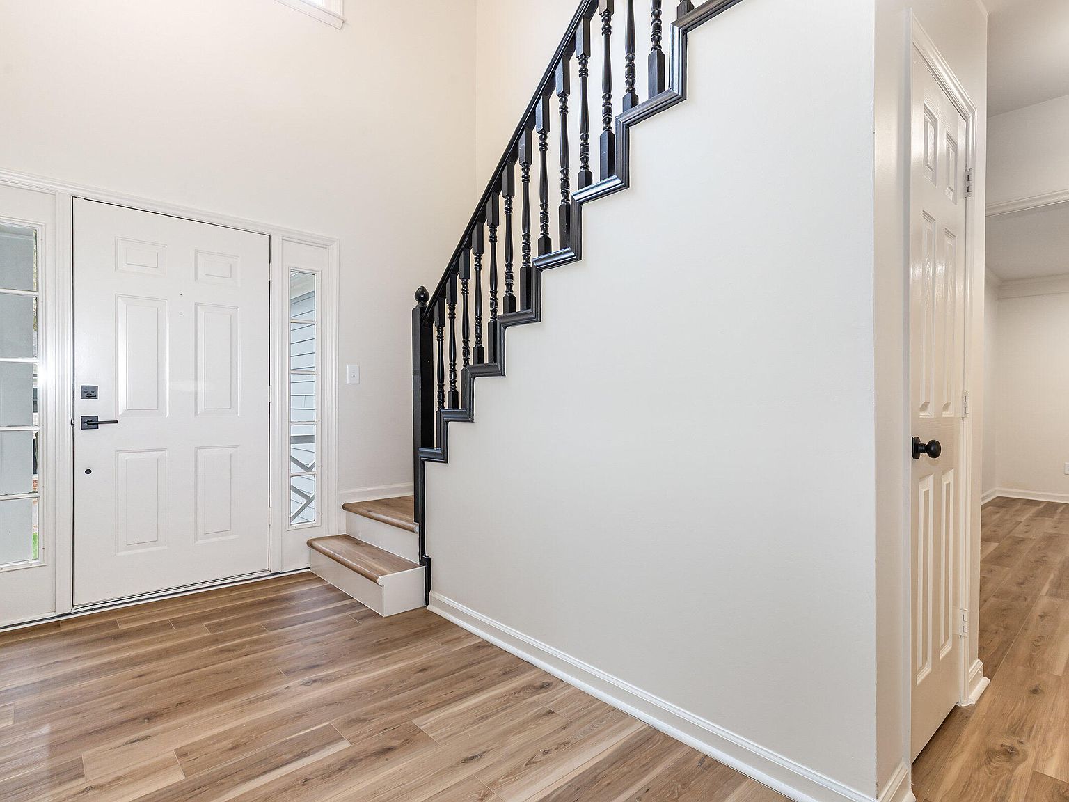 206 Swiss Lake Dr Cary, NC 27513 - Thumbnail 5