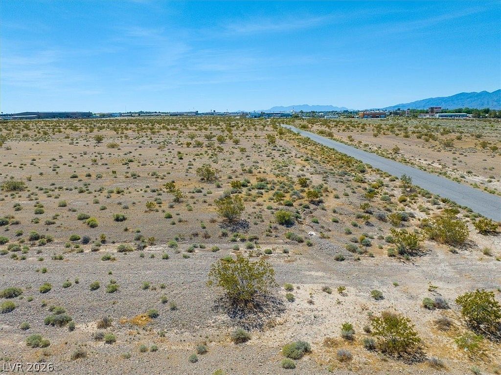 1181 E Nugget Cir Pahrump, NV 89048 - Thumbnail 5