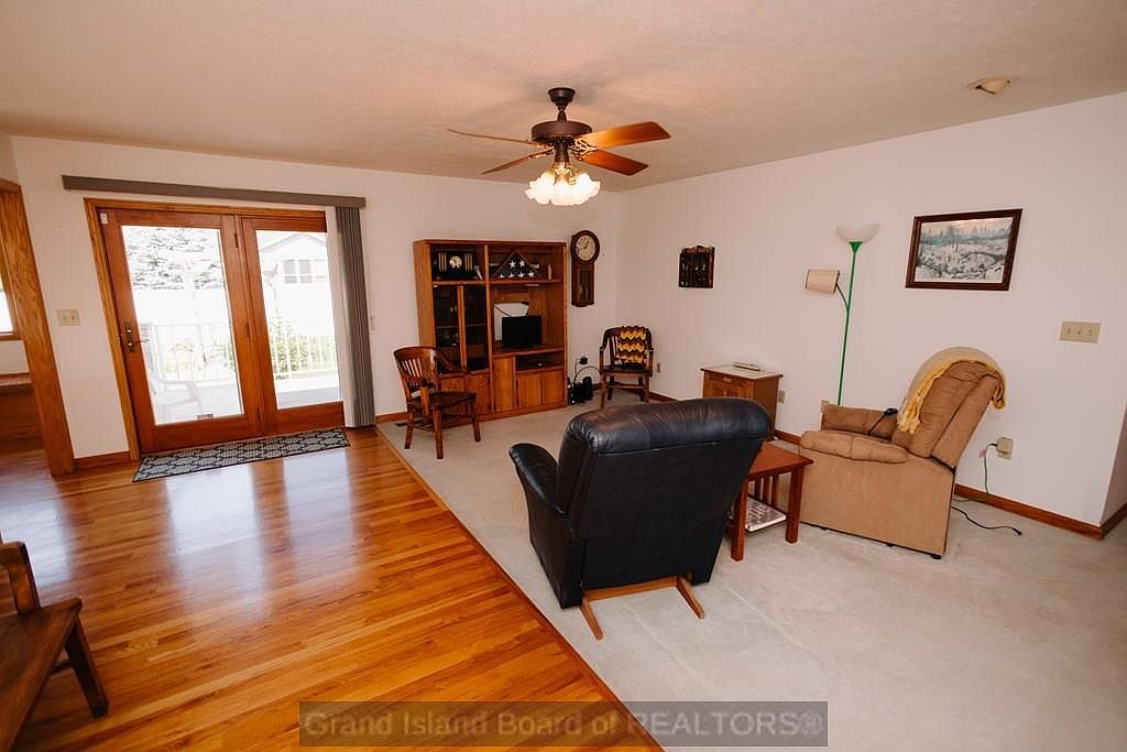 1218 Plantation Pl Grand Island, NE 68803 - Thumbnail 5