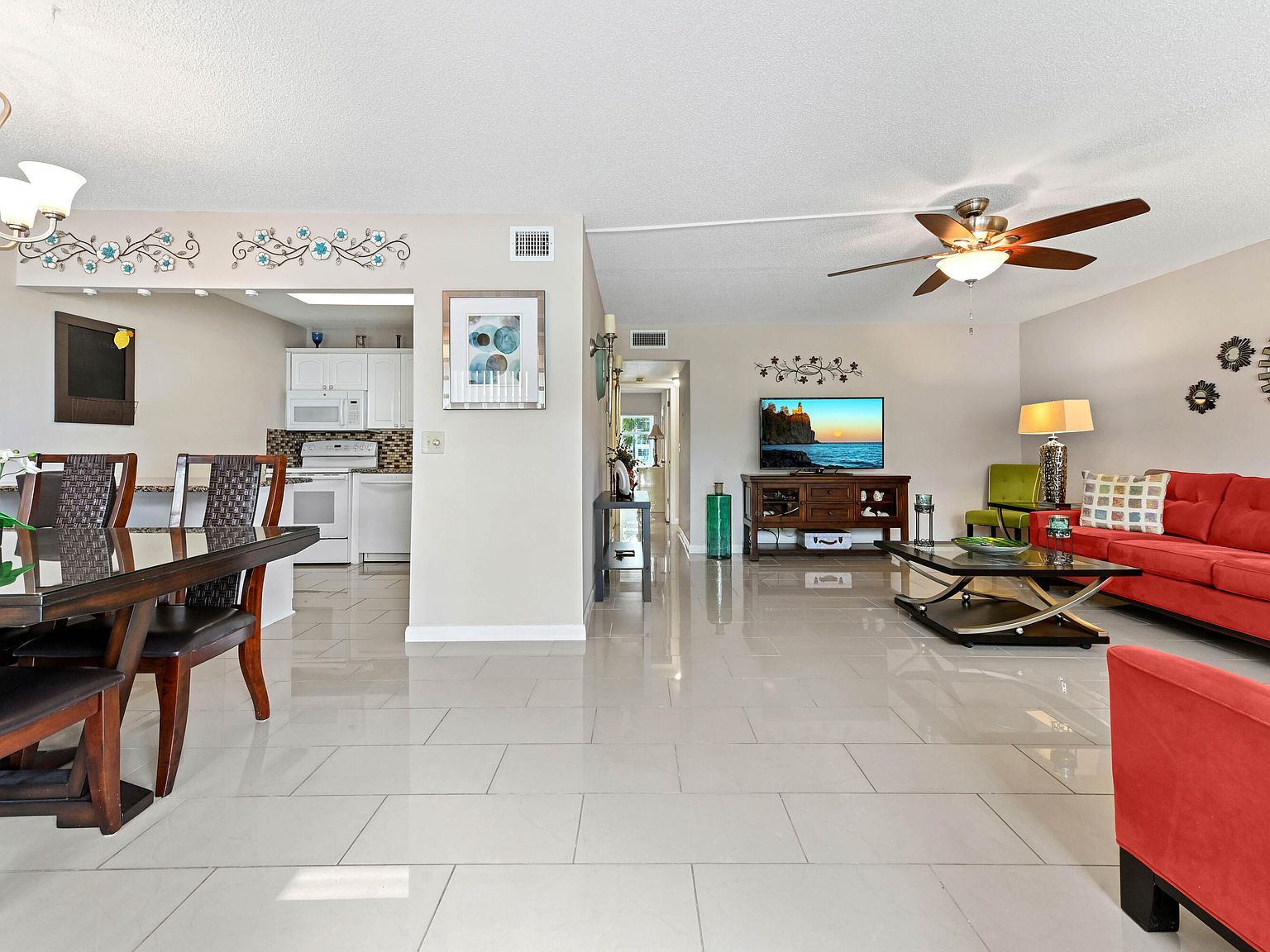 113 Wellington Dr E #D West Palm Beach, FL 33417 - Thumbnail 5