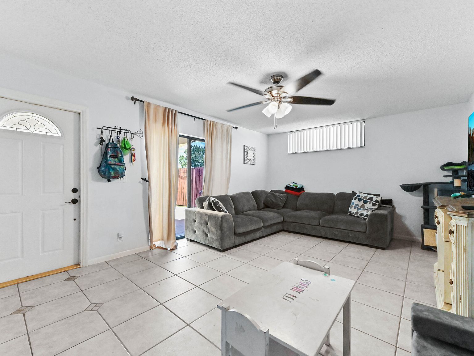 111 Springdale Cir Palm Springs, FL 33461 - Thumbnail 5