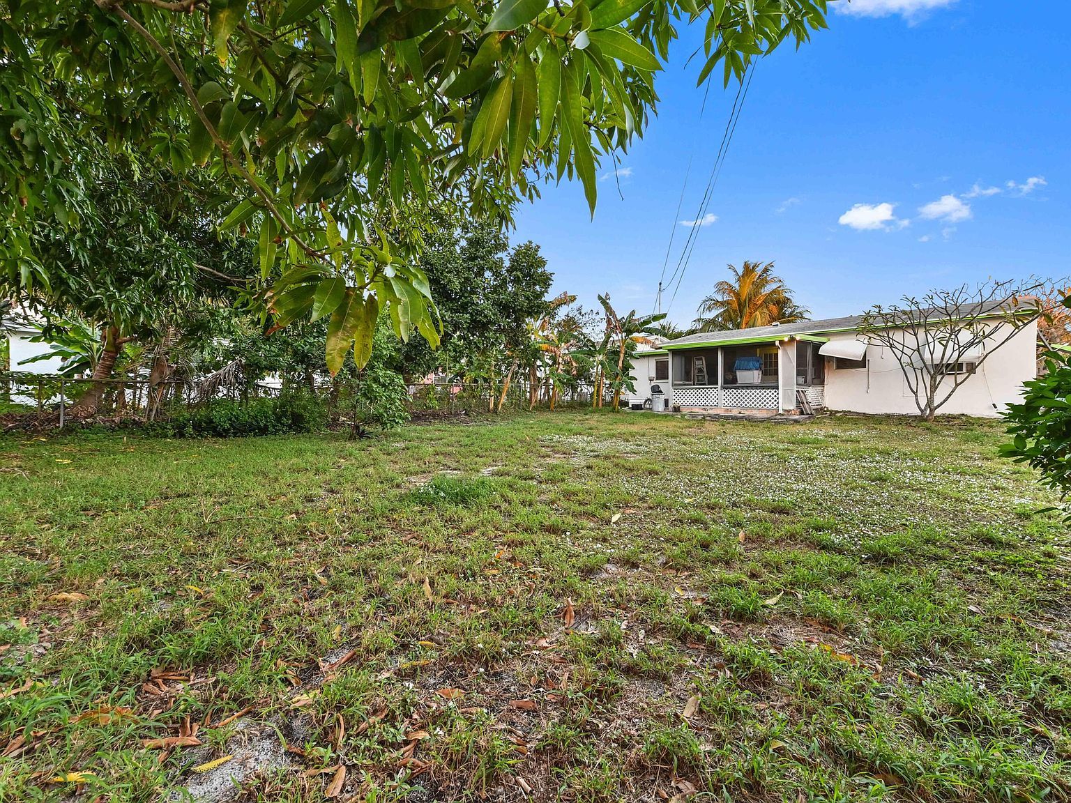 715 S C St Lake Worth, FL 33460 - Thumbnail 5