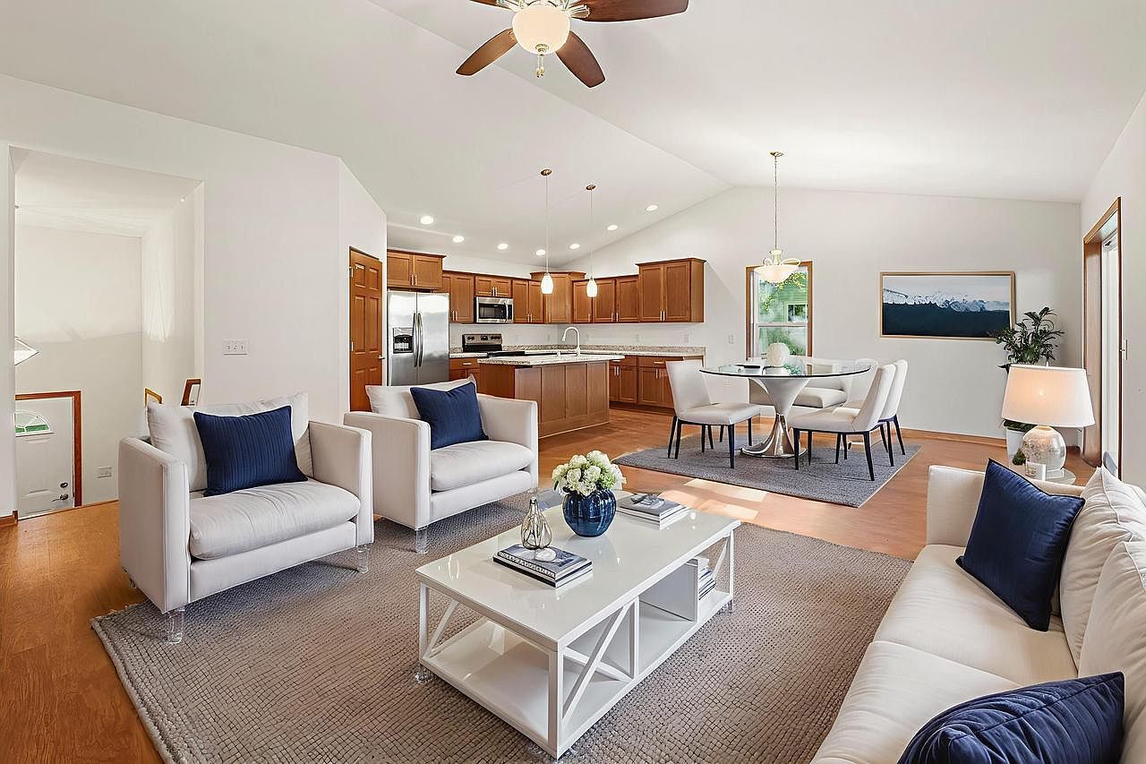 390 Meadow Ln Columbus, WI 53925 - Thumbnail 5