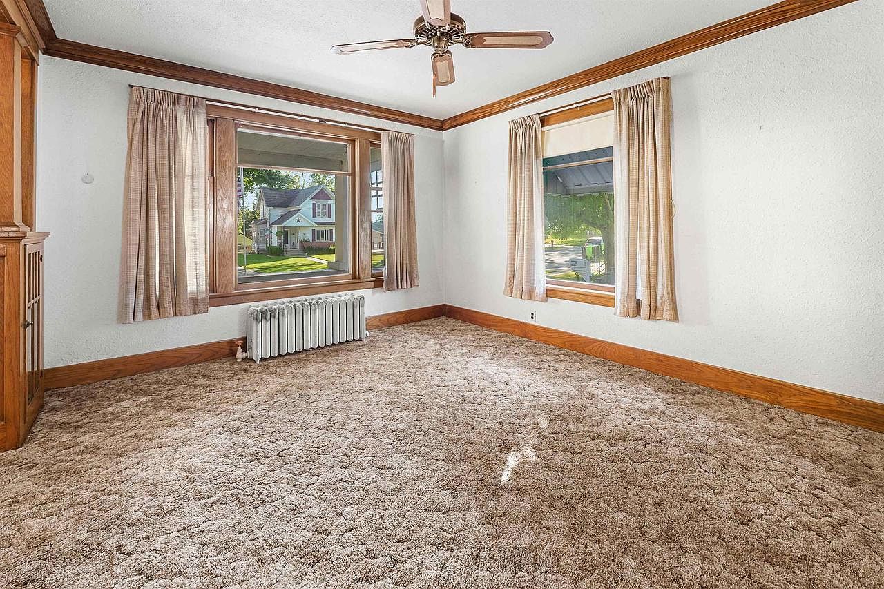 222 Henry St Beaver Dam, WI 53916 - Thumbnail 5