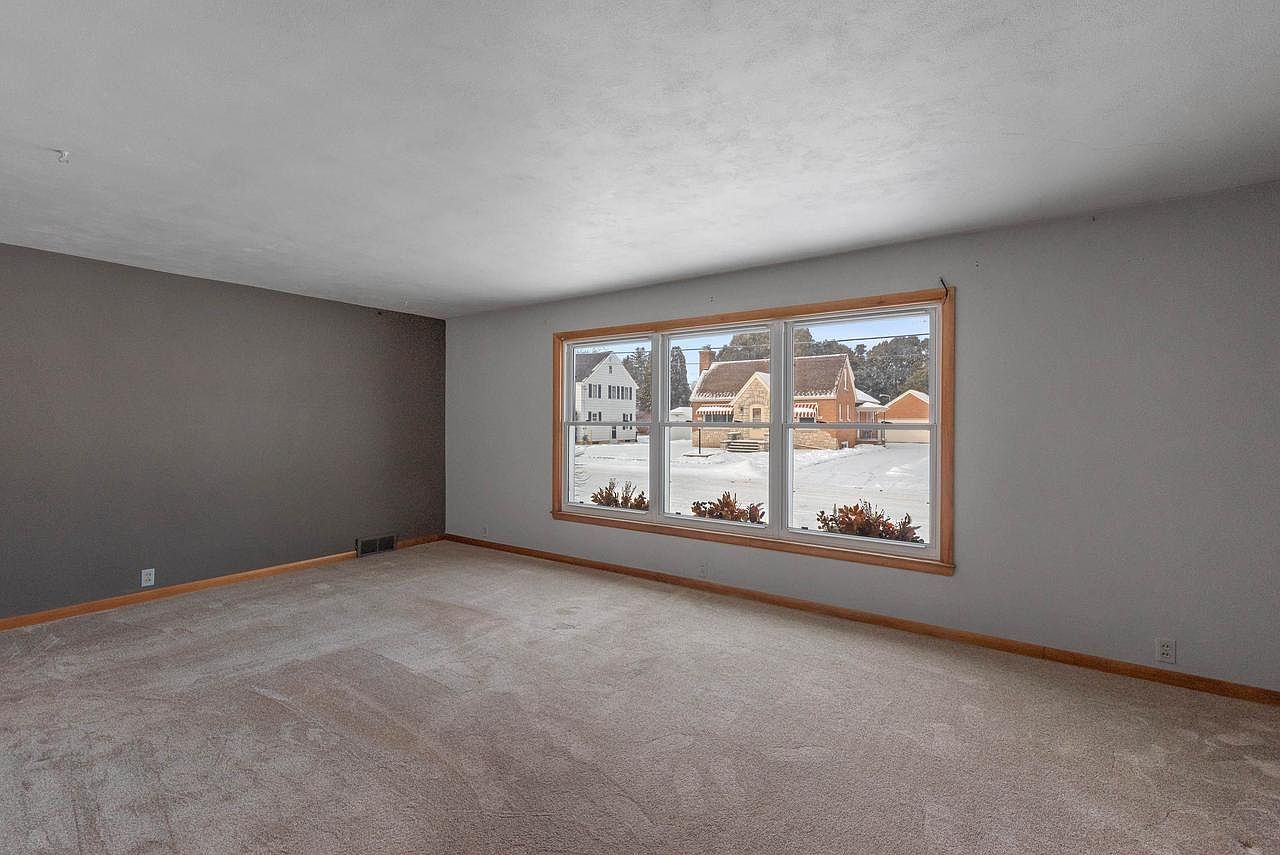 125 Bogert St Beaver Dam, WI 53916 - Thumbnail 5