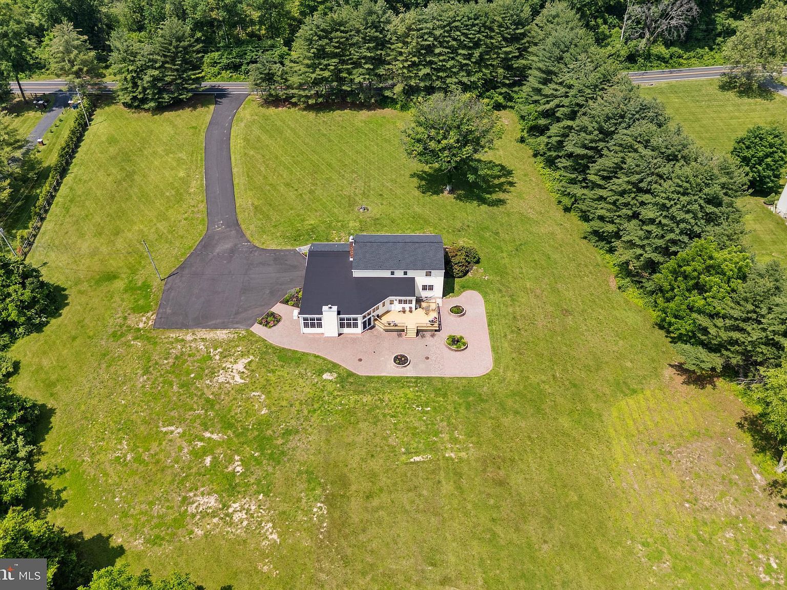 1602 Harbourton Rocktown Rd Lambertville, NJ 08530 - Thumbnail 5