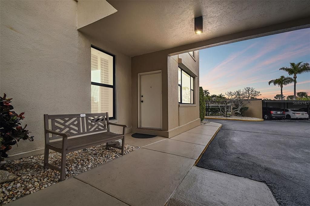 750 Island Way APT 101 Clearwater, FL 33767 - Thumbnail 5