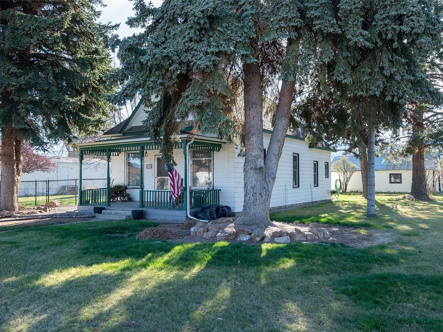 175 Martin St N Victor, MT 59875 - Thumbnail 5