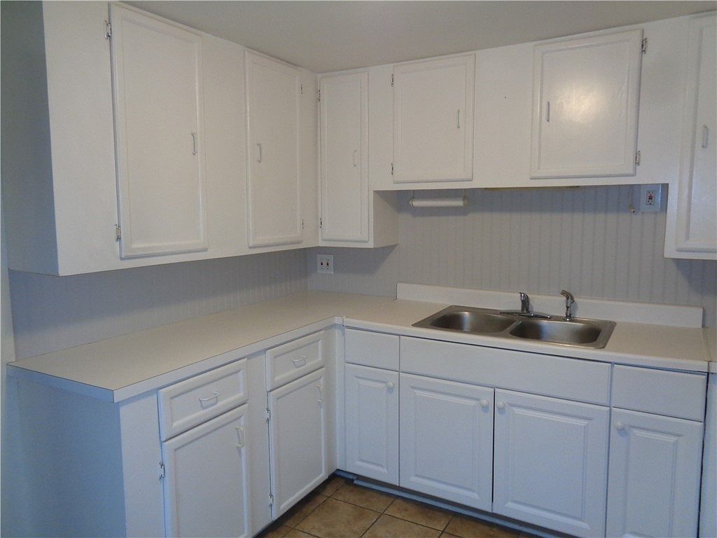 252 W 2nd St Corning, NY 14830 - Thumbnail 5