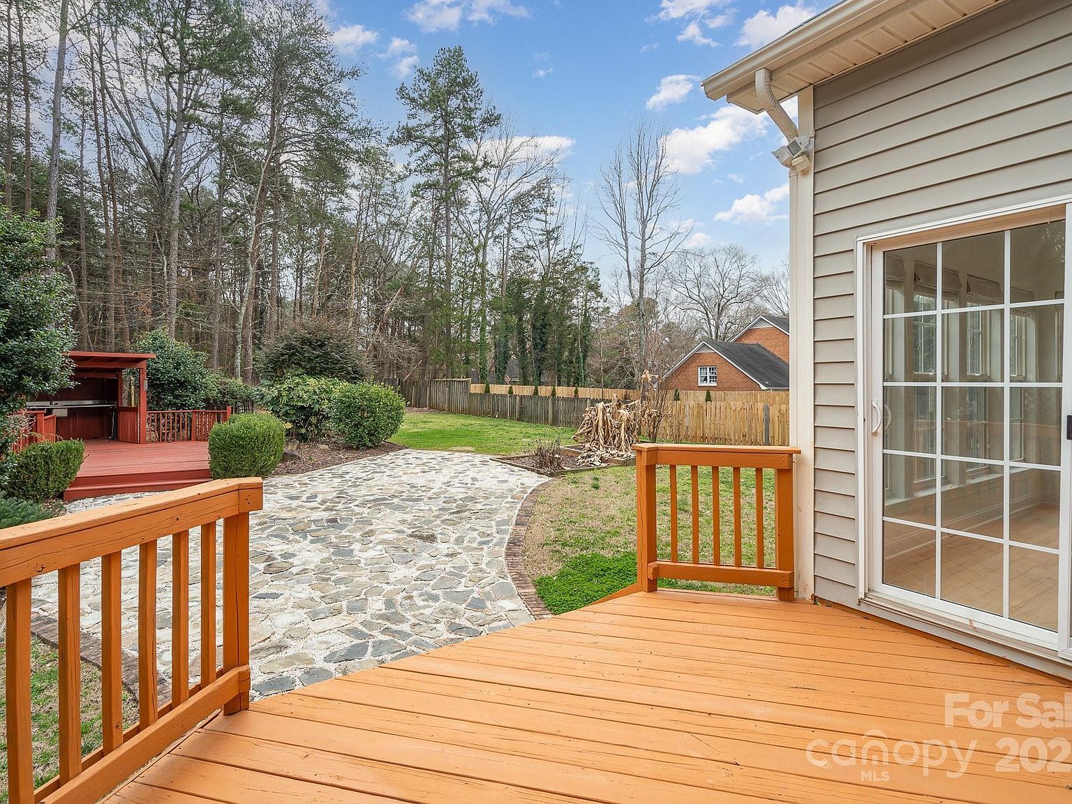 5672 Wrenfield Ct Charlotte, NC 28277 - Thumbnail 5