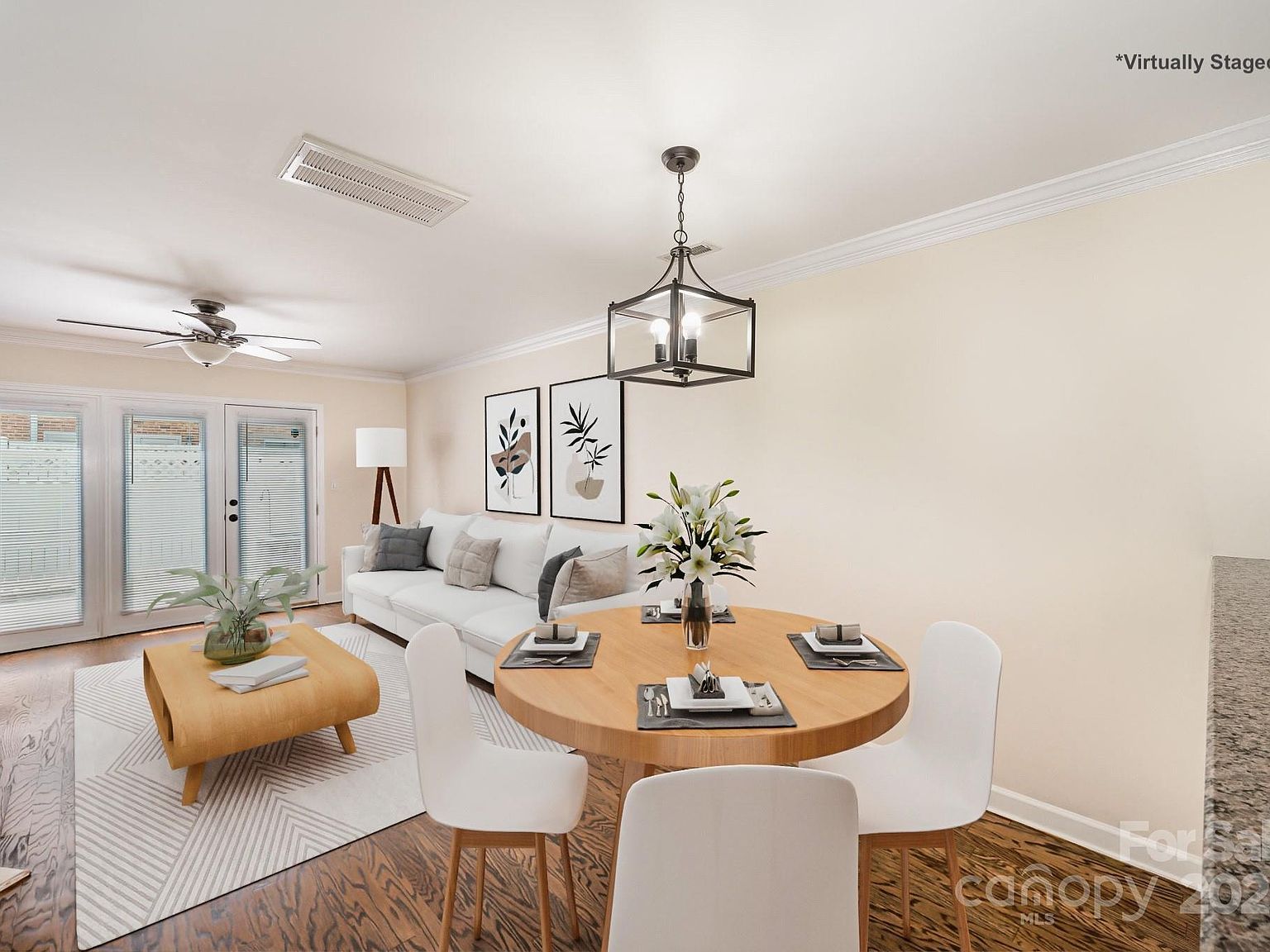 1218 Green Oaks Ln APT E Charlotte, NC 28205 - Thumbnail 5