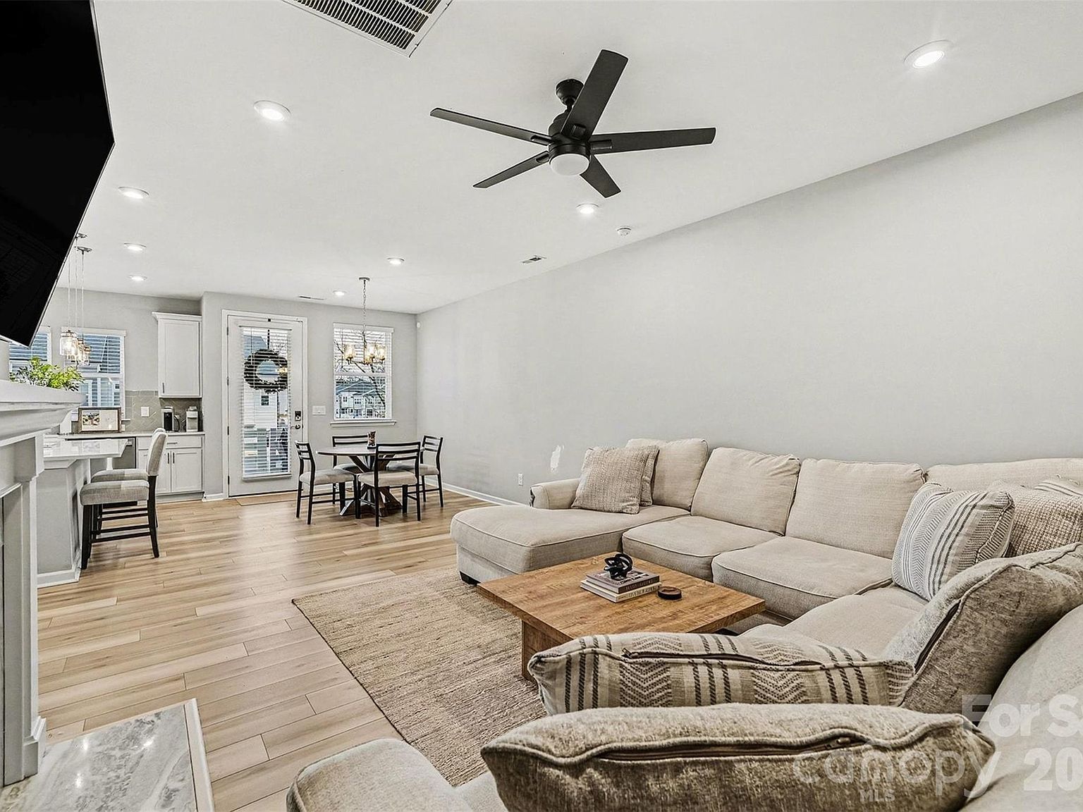 811 Redd Aly Charlotte, NC 28217 - Thumbnail 5