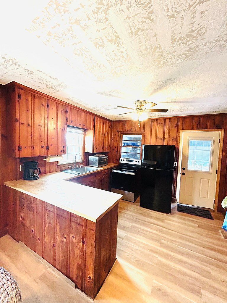 101 Billee St Greenwood, SC 29649 - Thumbnail 5