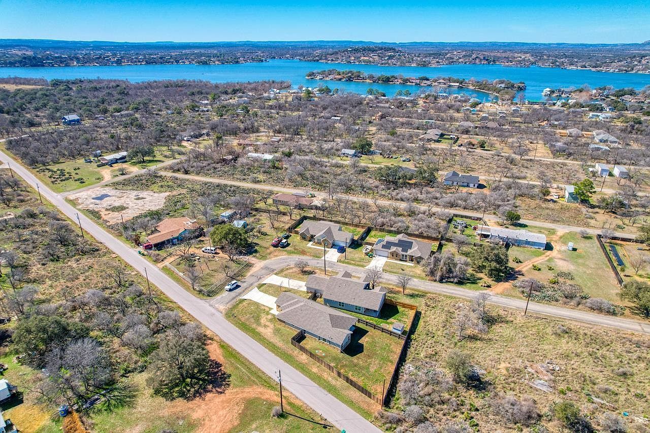 1516 Stonecrest Dr Marble Falls, TX 78654 - Thumbnail 5