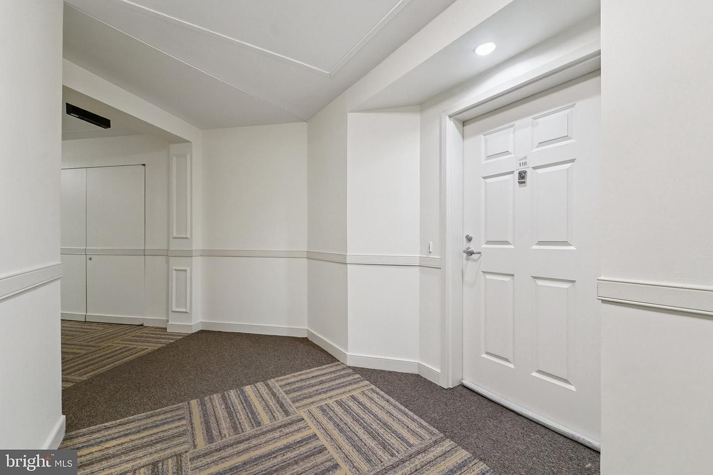 23 Pierside Dr Unit 118 Baltimore, MD 21230 - Thumbnail 5