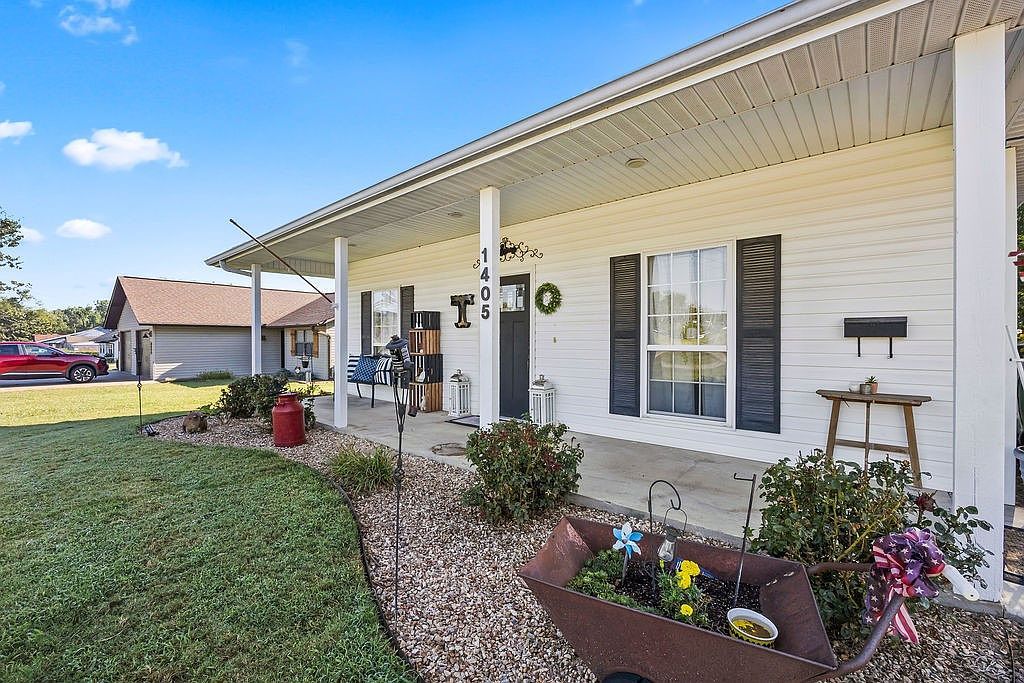 1405 S 5th St Rogers, AR 72756 - Thumbnail 5