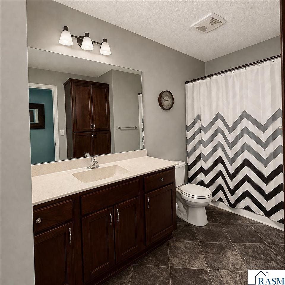 1001 Sakatah Ct Madison Lake, MN 56063 - Thumbnail 5