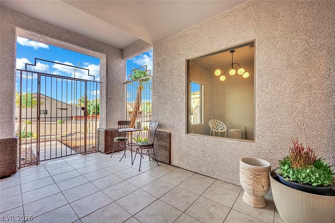 1851 Cypress Greens Ave Henderson, NV 89012 - Thumbnail 5