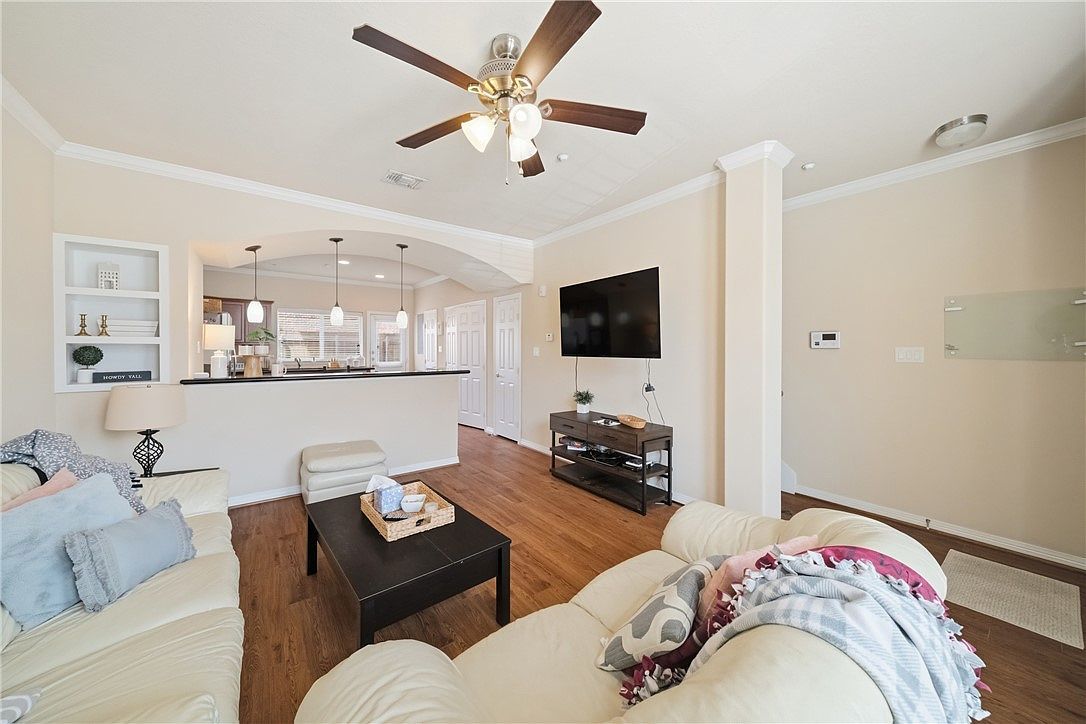 1198 Jones Butler Rd APT 2401 College Station, TX 77840 - Thumbnail 5