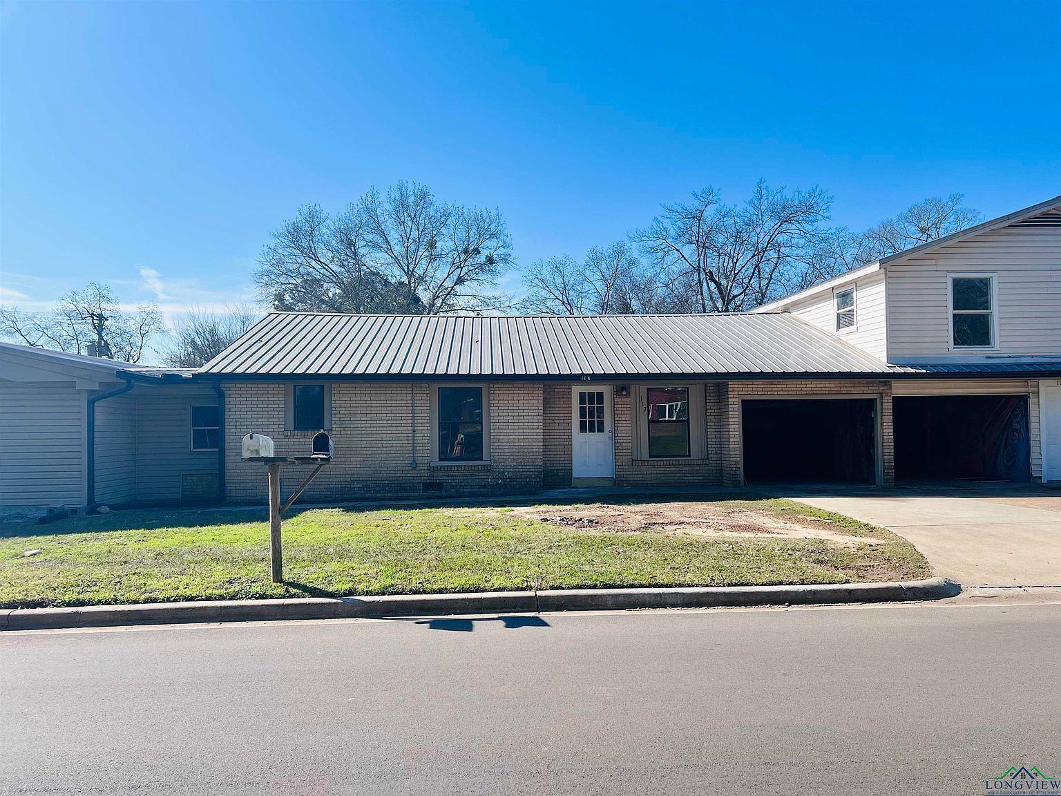 620 Logansport St Center, TX 75935 - Thumbnail 5