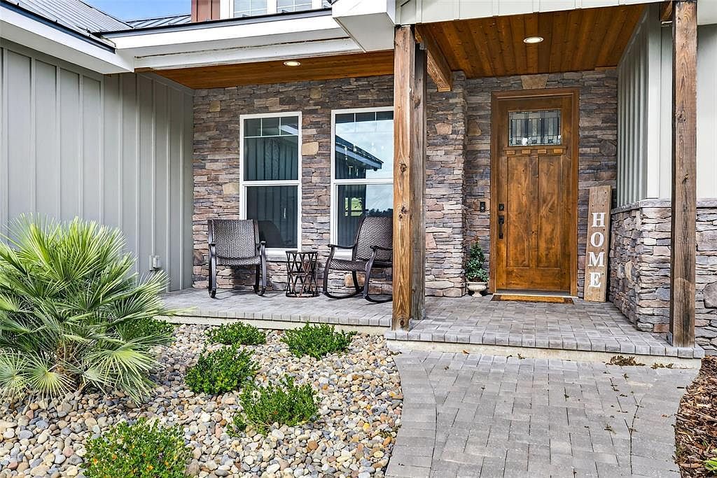 32103 Rusty Creek Trl Dade City, FL 33525 - Thumbnail 5