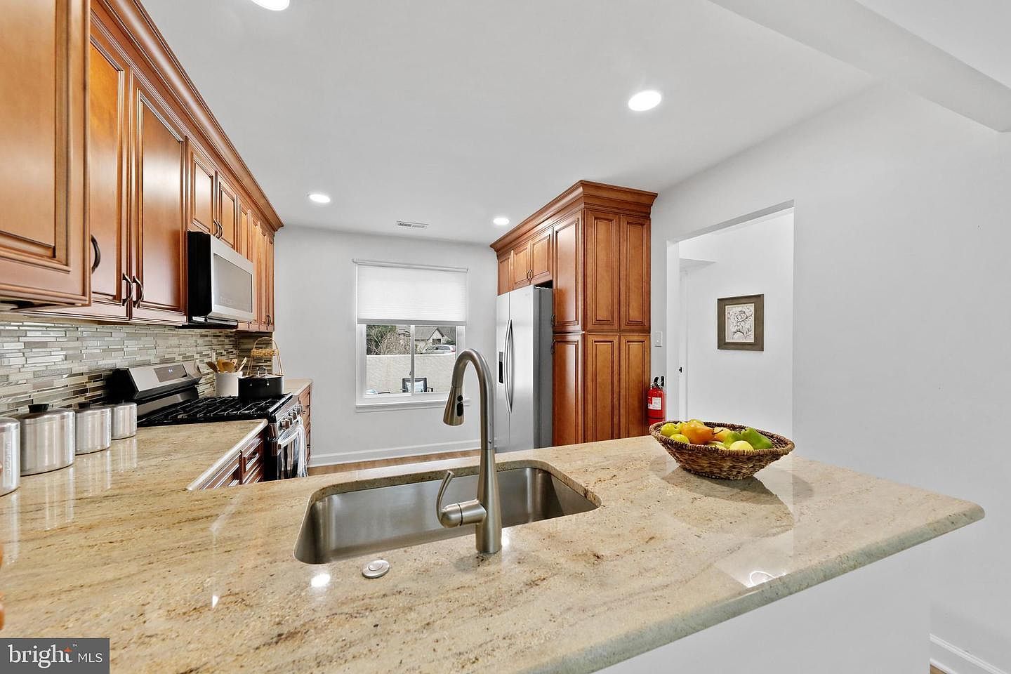 84 Five Crown Royal Marlton, NJ 08053 - Thumbnail 5