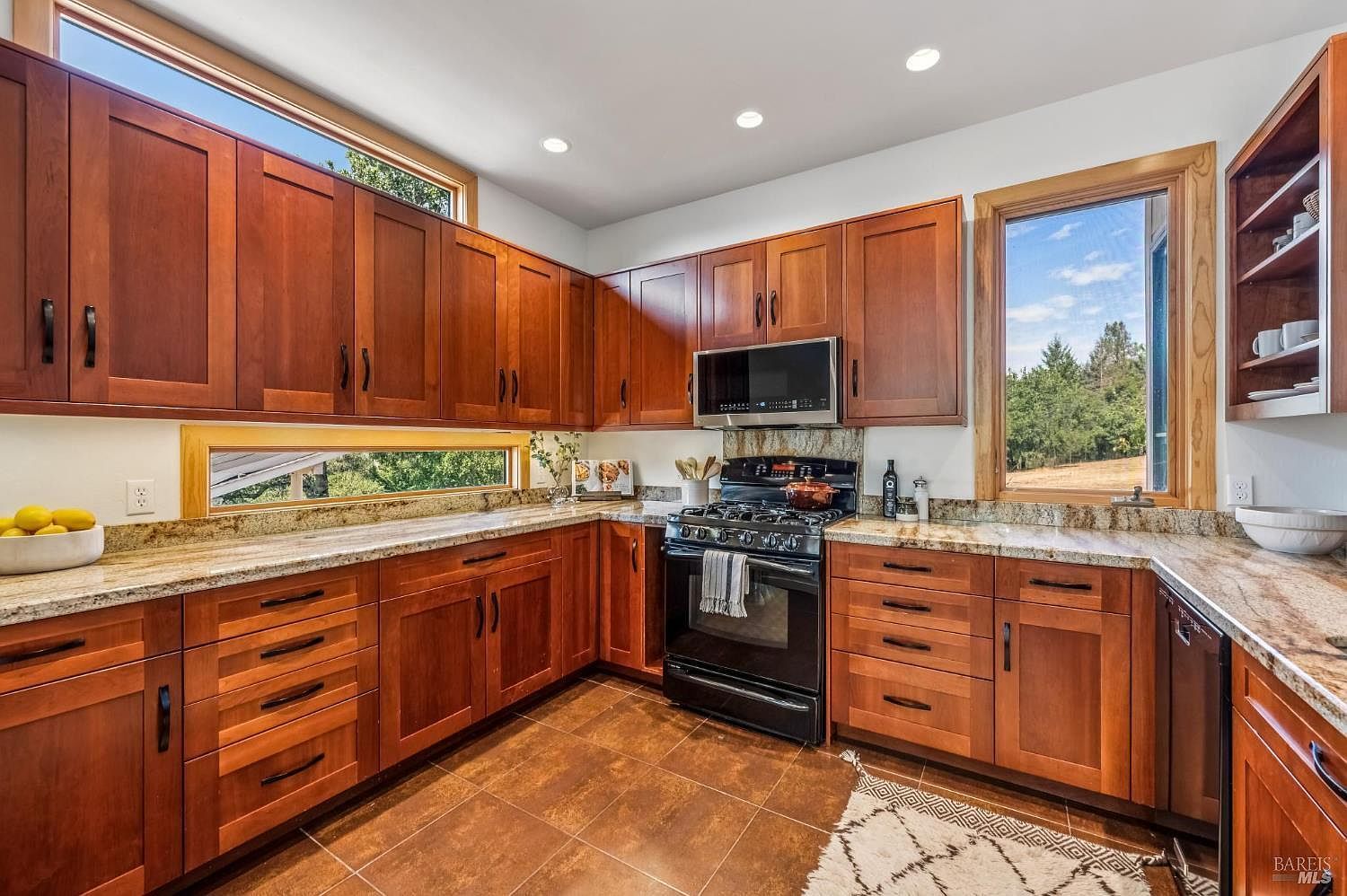 2125 Trinity Rd Glen Ellen, CA 95442 - Thumbnail 5
