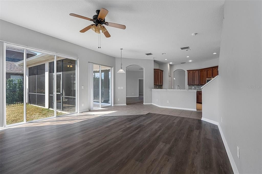 4820 Portmarnock Way Zephyrhills, FL 33543 - Thumbnail 5