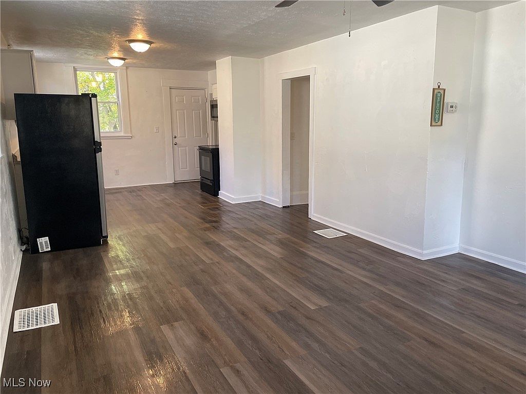 514 4th St SW Massillon, OH 44647 - Thumbnail 5