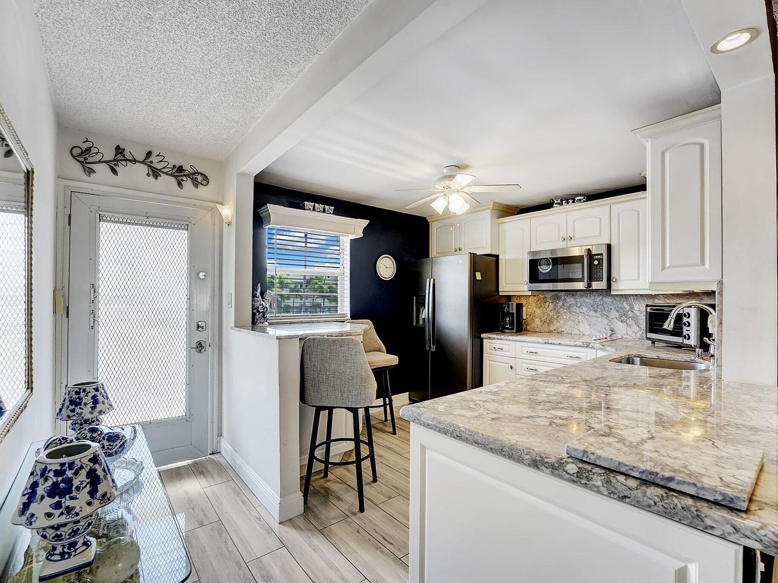 2615 NE 1st Ct APT 204 Boynton Beach, FL 33435 - Thumbnail 5